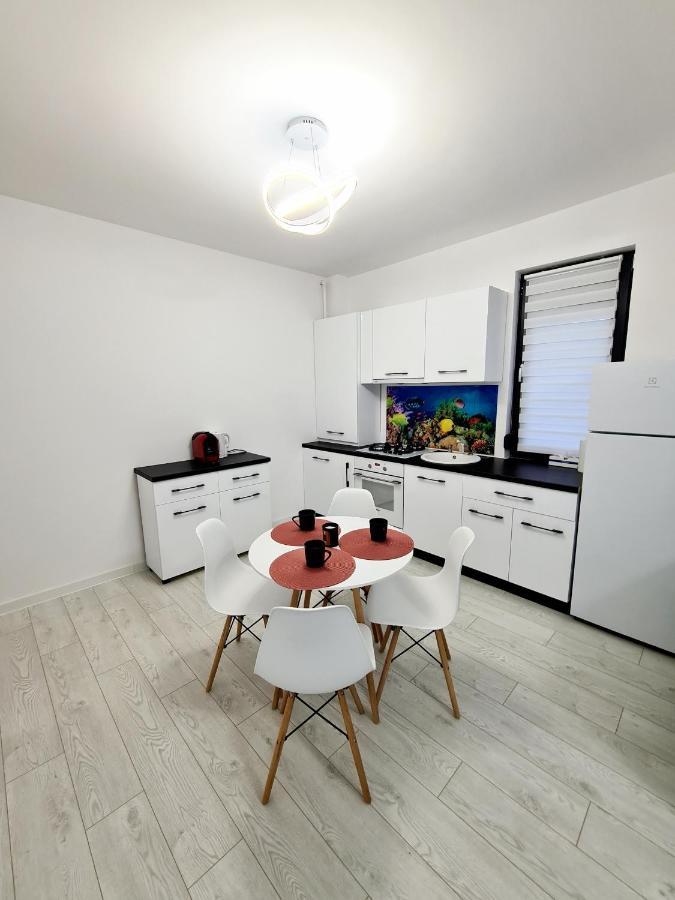 Vladimir Residence Mamaia Nord Нэводари Экстерьер фото