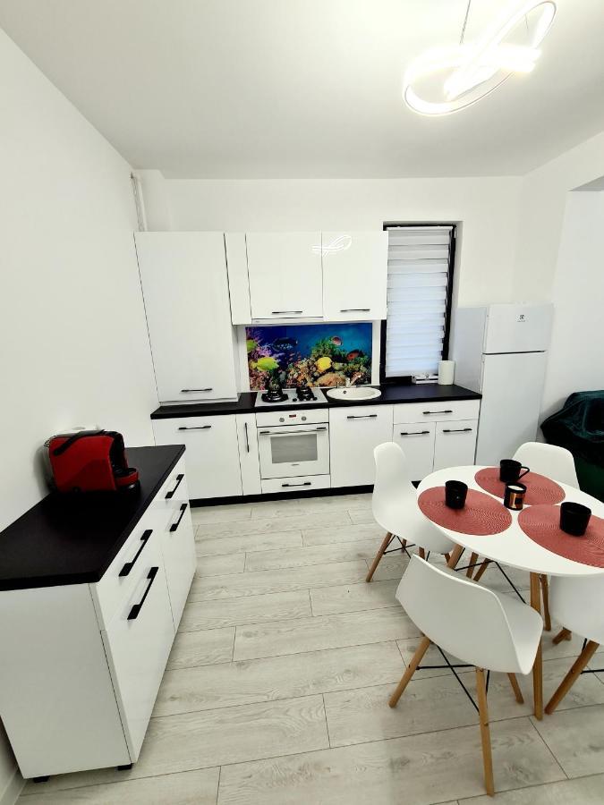 Vladimir Residence Mamaia Nord Нэводари Экстерьер фото