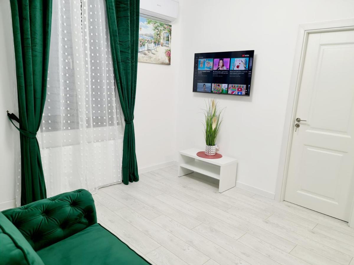 Vladimir Residence Mamaia Nord Нэводари Экстерьер фото